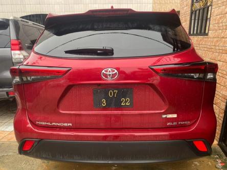 TOYOTA HIGHLANDER XLE ANNÉE 2021 à Douala - Photo 5