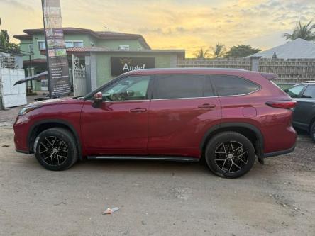 TOYOTA HIGHLANDER XLE ANNÉE 2021 à Douala - Photo 12