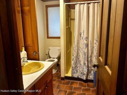 Taconic Creek Rd, Hillsdale, Home For Rent in Albany - Image 1