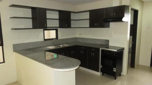 Talamban, Cebu, House For Rent in Mandaue - Image 1