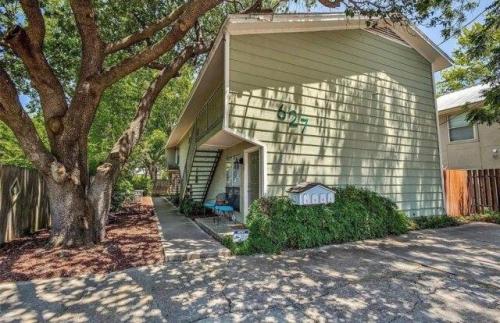 Texas St, Denton, Home For Rent in Denton - Image 1