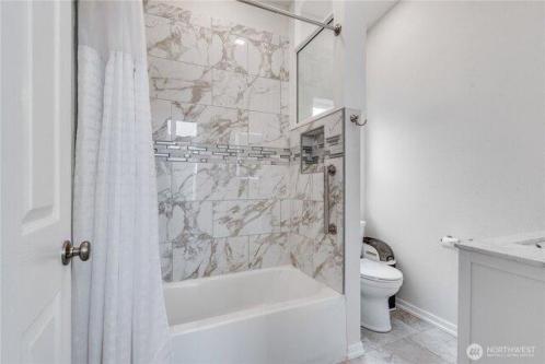 Th Ave Sw Unit B, Seattle, Home For Rent in Seattle - Image 1