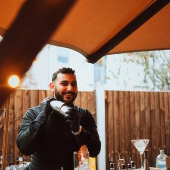 The Cocktail Post in Hinckley - Image 11
