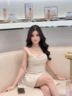 The Most Beautiful & Sexiest Girls In Bandung Can Be Found Here in Bandung - Image 1