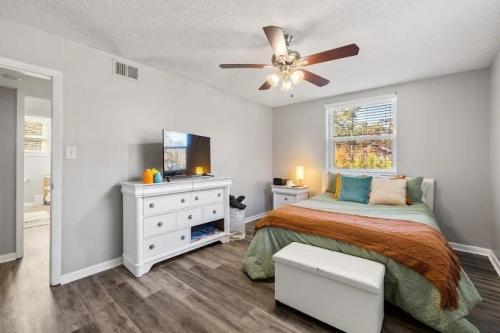 The Quarterdeck Student Living in Greenville - Image 2