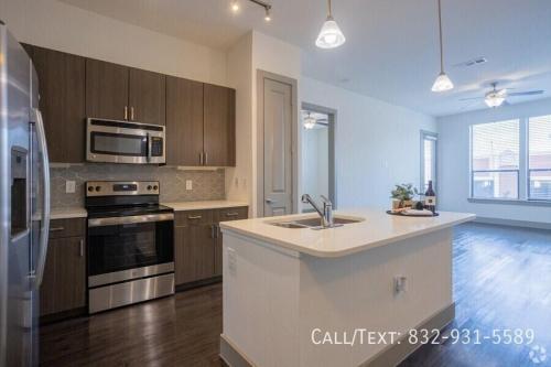 The Smartest Move Right Now in Sugar Land - Image 1