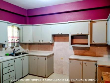 Townhouse for Rent in Couva in Bonita Springs - Image 1
