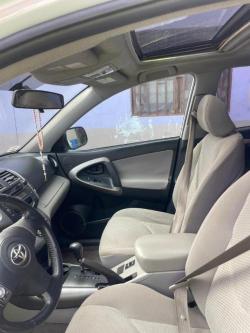 Toyota Rav4 2008 fulls à Yaoundé - Photo 9