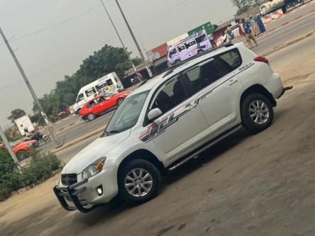 Toyota Rav4 en vente à Abidjan - Photo 3