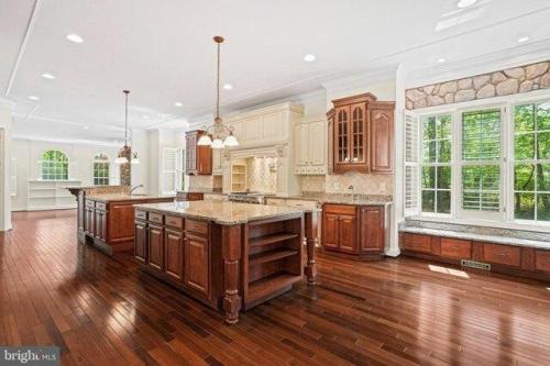 Triadelphia Mill Rd, Clarksville, Home For Rent in Gaithersburg - Image 1