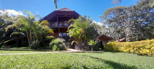 UNICO ECOLODGE FAMILIAR ESTILO TIPICO ALEMÁN en Oxapampa - Imagen 12
