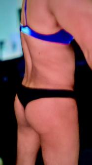 Uncut vers looking 4 same ! in Austin - Image 6