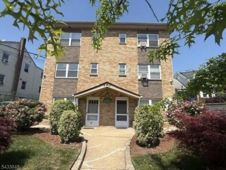 Union Ave Apt B, Rutherford, Home For Rent in Passaic - Image 1