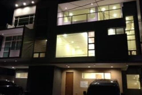 Ususan, Taguig, House For Rent in Taguig - Image 1