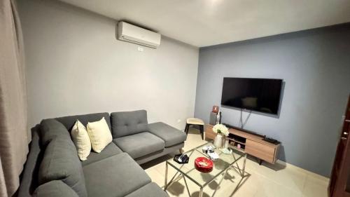VENDO AMPLIO APTO EN CIUDAD REAL II en Santo Domingo - Imagen 3
