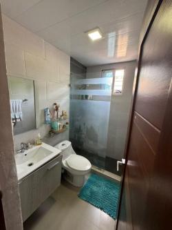 VENDO AMPLIO Y HERMOSO APTO EN ALMA ROSA II en Santo Domingo - Imagen 15