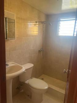 VENDO APARTAMENTO CIUDAD REAL II MANZANA B en Santo Domingo - Imagen 3