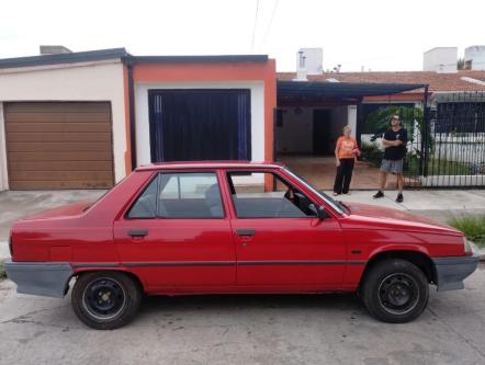 VENDO RENAULT 9 MOD 95 en Córdoba - Imagen 3
