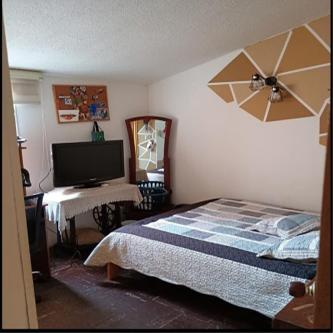 VENTA AMPLIA CASA BARRIO MANDALAY en Bogotá - Imagen 9