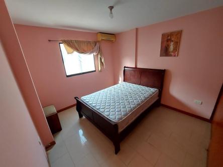 VENTA AMPLIA CASA en Barcelona - Imagen 6