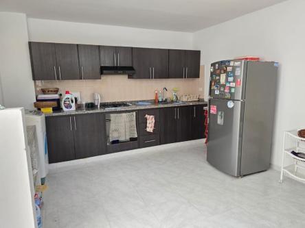 VENTA CASA TERRAZAS . TRES PISOS INDEPENDIENTES CON TRES HABITA en Bucaramanga - Imagen 4