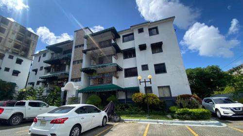 VENTA DE APARTAMENTO EN LAS PRADERAS en Santo Domingo - Imagen 1