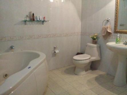VENTA DE CASA EN BOSQUES DEL ROBLE en San Nicolás de los Garza - Imagen 7