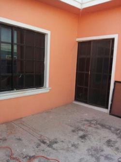VENTA DE CASA EN BOSQUES DEL ROBLE en San Nicolás de los Garza - Imagen 8