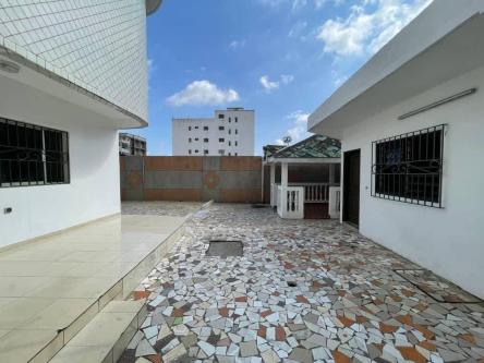 VENTE SOMPTUEUSE EN VENTE, DUPLEX 9 PIÈCES. COCODY RIVIERA FAYA à Abidjan - Photo 4