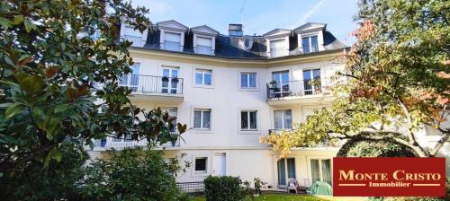 VERSAILLES ERMITAGE à Saint-Mandé - Photo 1