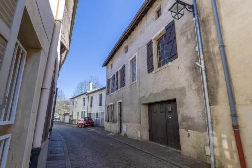 VILLAGE DE DOMMARTEMONT-MAISON A RENOVER à Nancy - Photo 1