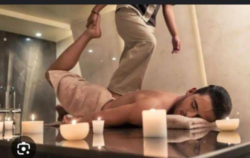 VIP Message Canter Relex Full Body Message Best Spa Service, in Wah Cantt - Image 1