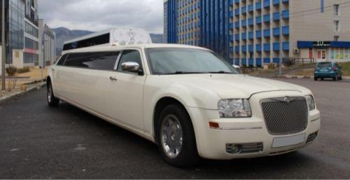 VIP Ride4U - Limo Service in San Diego in Escondido - Image 2