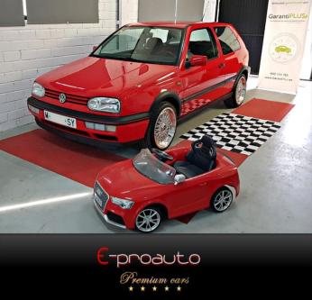 VOLKSWAGEN Golf en Boadilla del Monte - Imagen 1