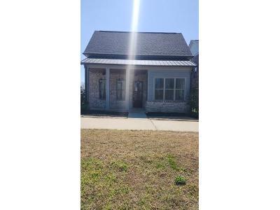 Valley Forge Lane in Southaven - Image 1