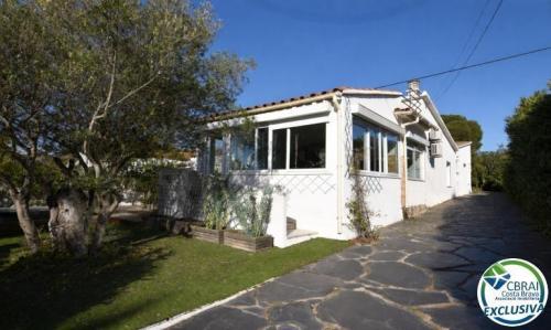 Venta de Casa en Roses en Figueras - Imagen 1