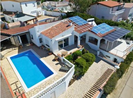 Venta de Casa en Roses en Figueras - Imagen 1
