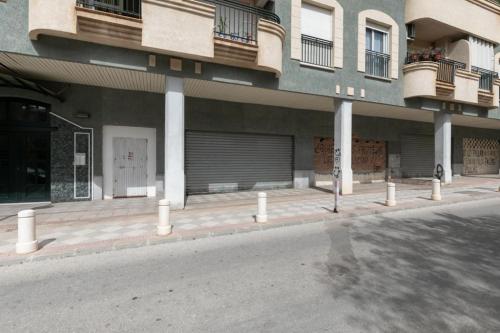 Venta de Local en Atarfe en Maracena - Imagen 1