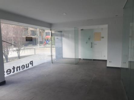 Venta de Local en Ribeira en Vigo - Imagen 1