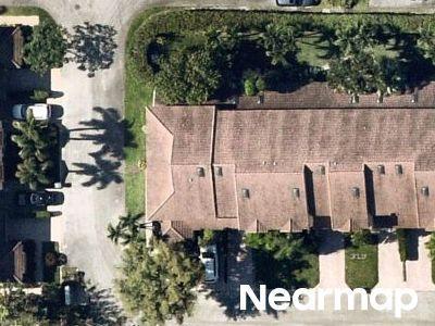 Via Regina in Boca Raton - Image 1