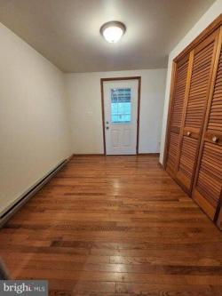 Viewtown Rd, Amissville, Home For Rent in Centreville - Image 1