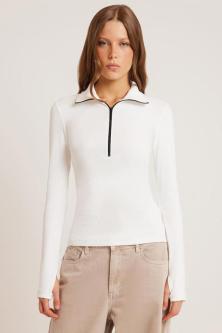 Viktoria & Woods Summit Rib Turtleneck Ivory in Whangarei - Image 1