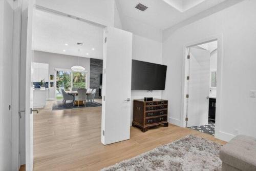 Villa D Este Way, Delray Beach, Home For Rent in Delray Beach - Image 1