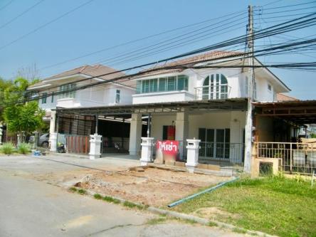 Villa for Rent in Nakhon Ratchasima #200775681 in Nakhon Ratchasima - Image 1