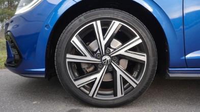 Volkswagen Polo R-Line IQ-Light/Cam/ParkAss à Paris - Photo 1