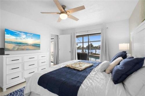 W Coral Cir, Fort Myers, Home For Rent in Cape Coral - Image 1