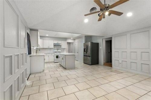 W Hickory St, Mandeville, Home For Rent in Metairie - Image 1