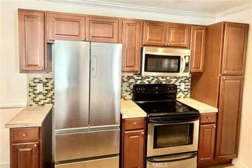 W Sunflower Ave Unit P, Santa Ana, Home For Rent in Costa Mesa - Image 1