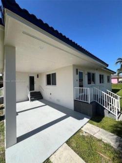 W Th St, Hialeah, Home For Rent in Hialeah - Image 1