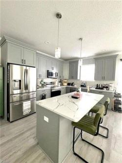 W Th St, Norfolk, Home For Rent in Norfolk - Image 1